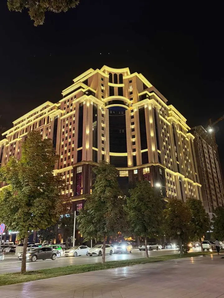 2-комн. квартира, 17 этаж, 83 м², Созидание