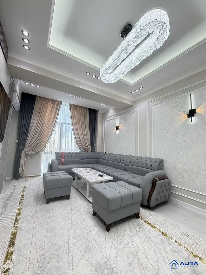 3-комн. квартира, 9 этаж, 93 м², Исмоили Сомони