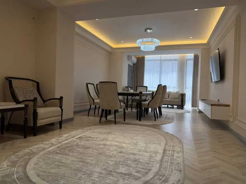 3-room apartment, floor 11, 140 m², Ismoili Somoni