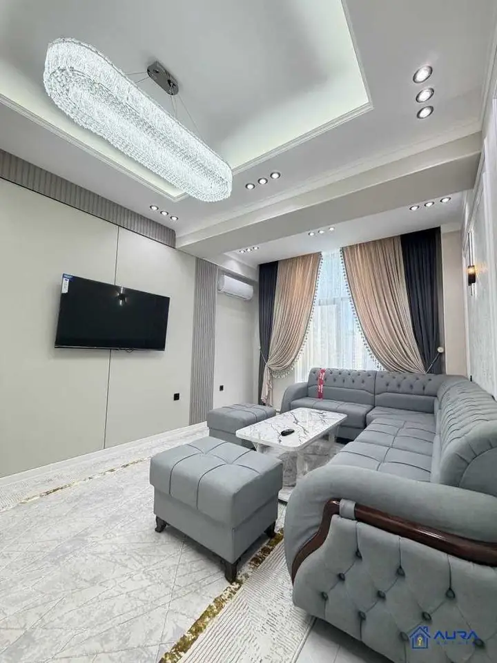 3-комн. квартира, 8 этаж, 93 м², Исмоили Сомони