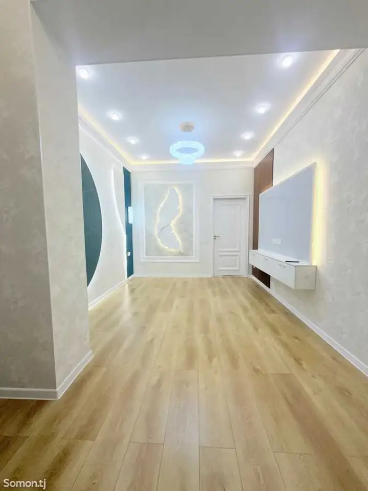 3-комн. квартира, 16 этаж, 66 м², 82 мкр