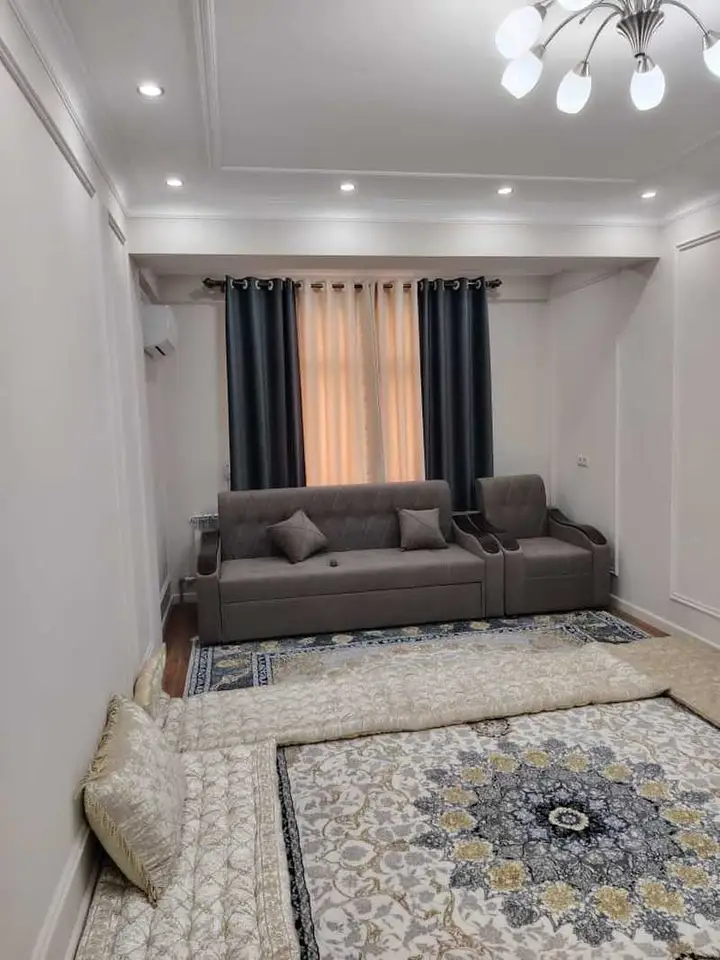 Хонаи 2-ҳуҷрагӣ, ошёнаи 8, 61 м², Душанбе
