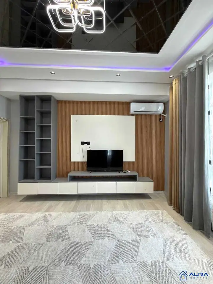 3-комн. квартира, 12 этаж, 75 м², Фирдавси