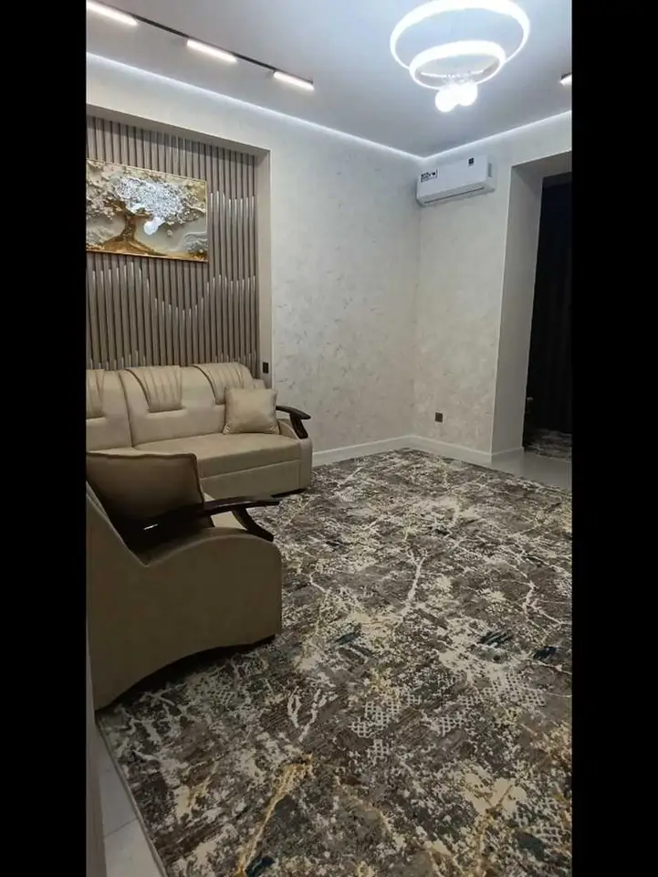 2-комн. квартира, 10 этаж, 65 м², Шохмансур