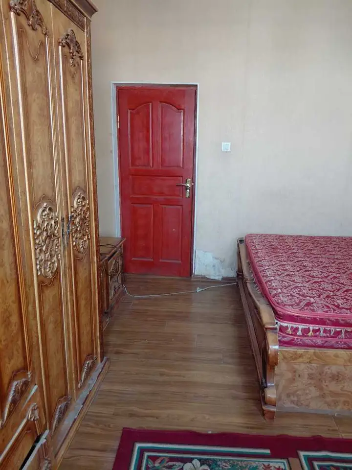 1-комн. квартира, 4 этаж, 40 м², Фирдавси