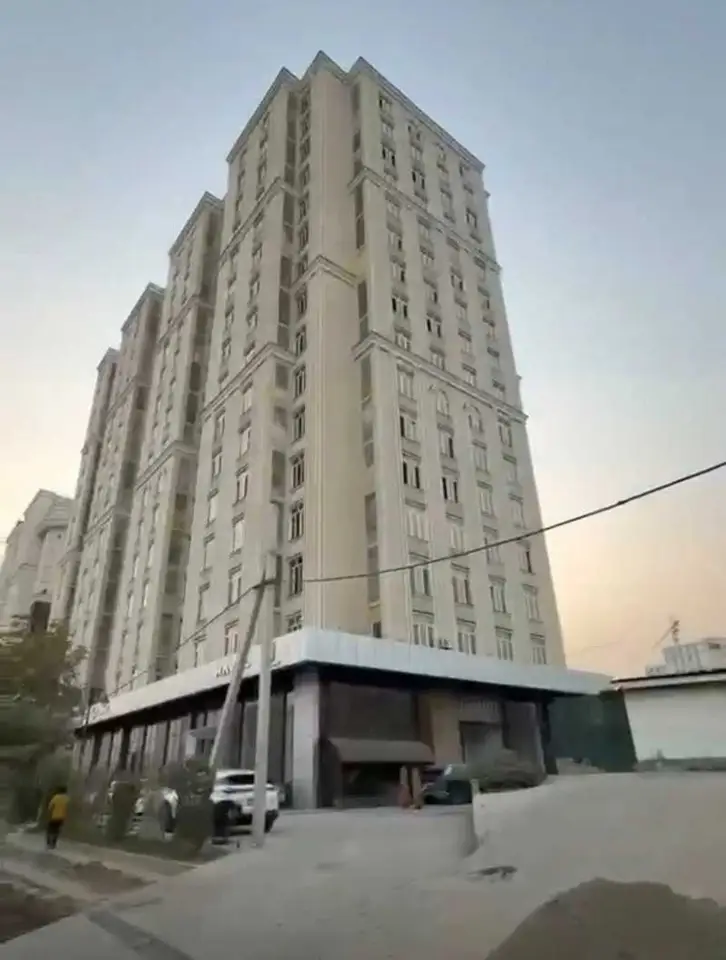 2-комн. квартира, 14 этаж, 70 м², 82 мкр