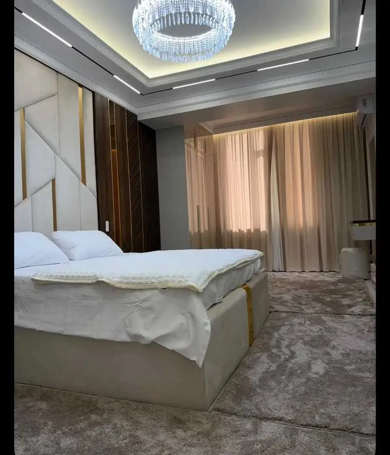2-комн. квартира, 13 этаж, 100 м², Шохмансур