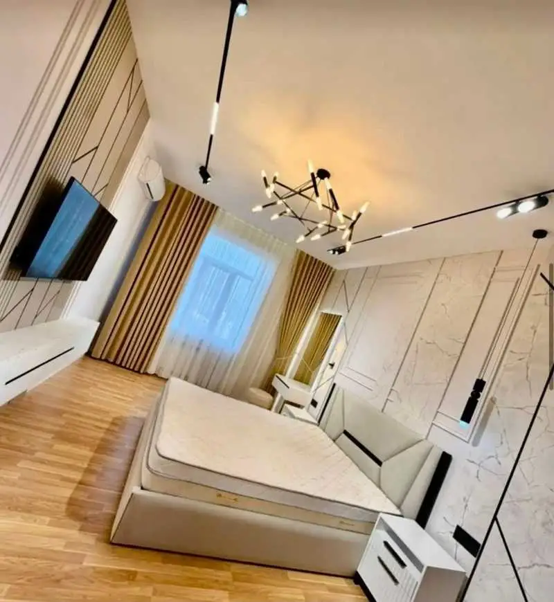 2-комн. квартира, 11 этаж, 74 м², Исмоили Сомони