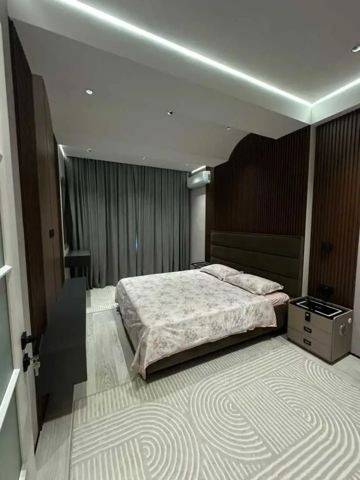 2-комн. квартира, 10 этаж, 88 м², Дом печати