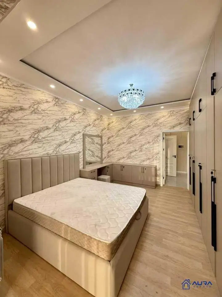 2-комн. квартира, 22 этаж, 64 м², Шохмансур