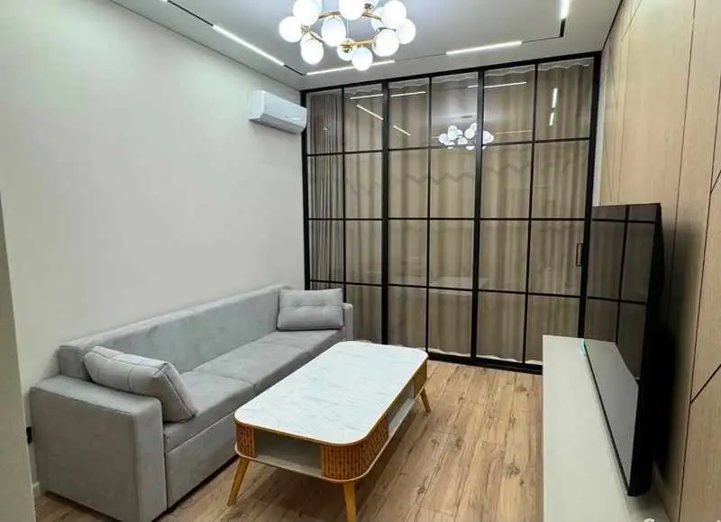 2-комн. квартира, 6 этаж, 60 м², Исмоили Сомони