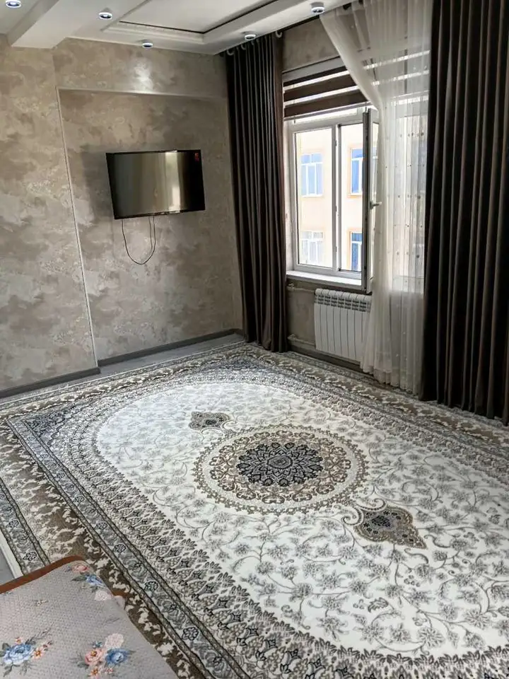 2-комн. квартира, 6 этаж, 43 м², Цирк
