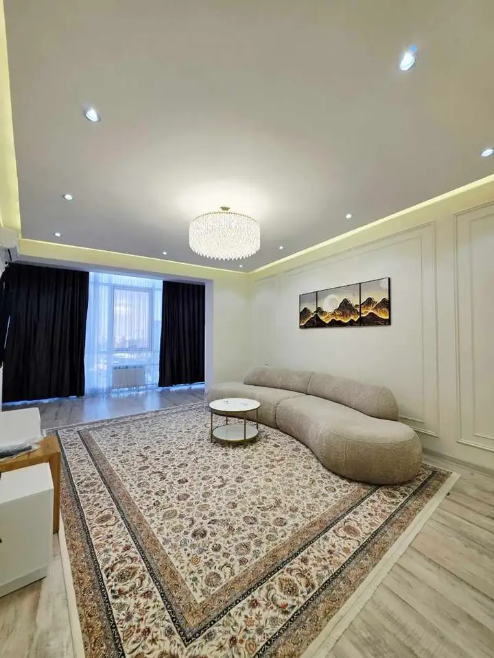 3-комн. квартира, 4 этаж, 89 м², Зарнисор