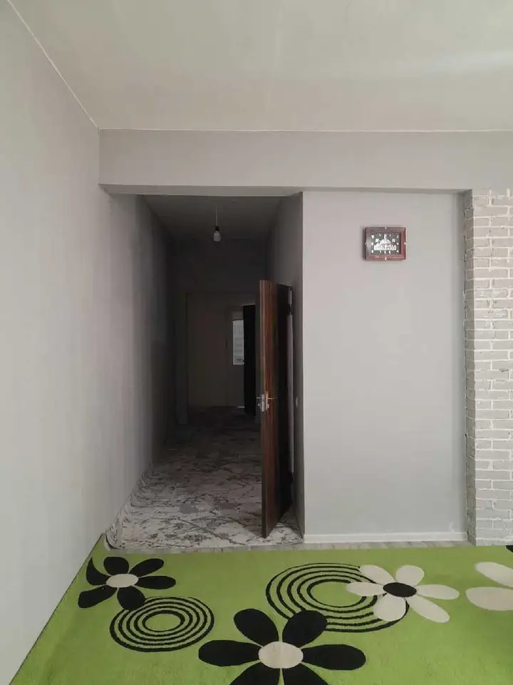 2-комн. квартира, 1 этаж, 85 м², Душанбе