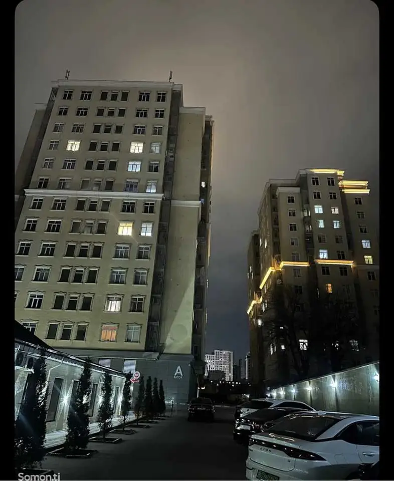 2-комн. квартира, 9 этаж, 80 м², Шохмансур