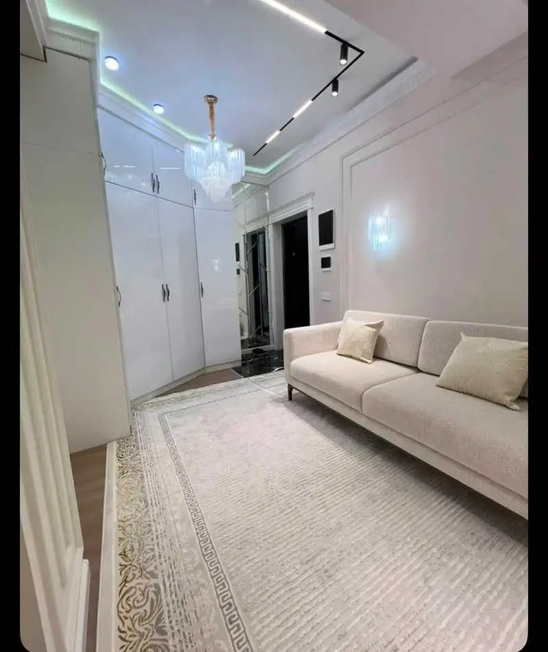 2-комн. квартира, 7 этаж, 63 м², Фирдавси
