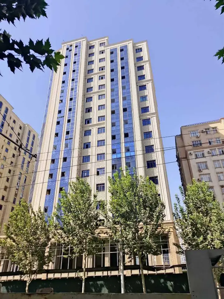 1-комн. квартира, 13 этаж, 47 м², Шохмансур