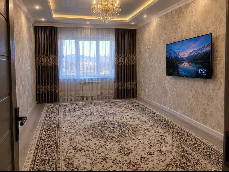Комната, 1 этаж, 102 м², 102 мкр