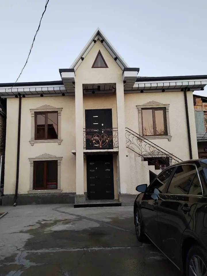 Дом, 6 комн., 300 м², Исмоили Сомони