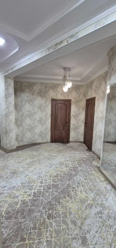 3-комн. квартира, 5 этаж, 83 м², Сино