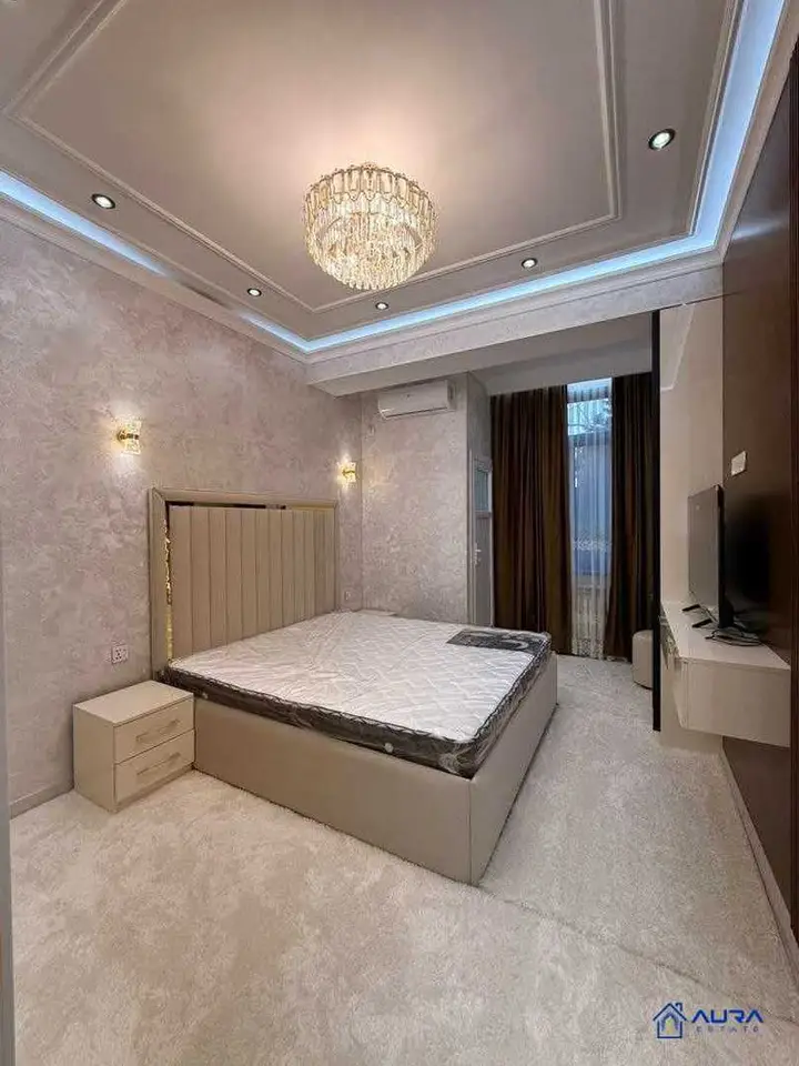 3-комн. квартира, 3 этаж, 75 м², Сино