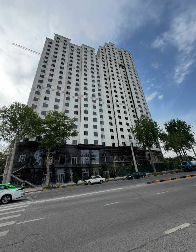 2-комн. квартира, 23 этаж, 77 м², Сино