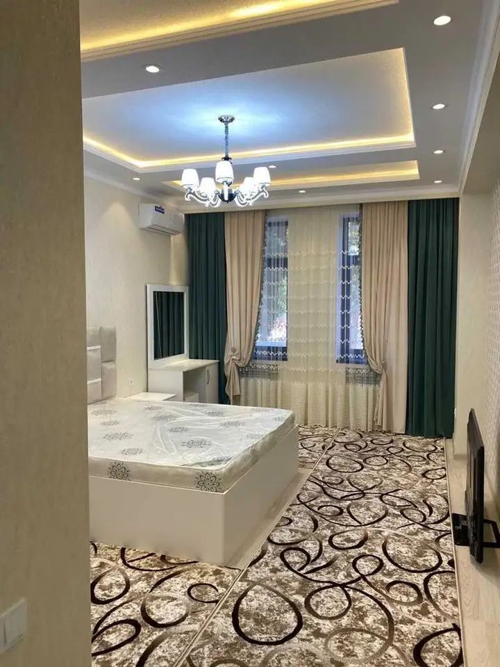 Хонаи 2-ҳуҷрагӣ, ошёнаи 3, 100 м², Исмоили Сомонӣ