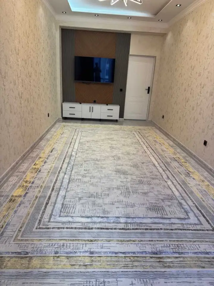 Ҳуҷра, ошёнаи 13, 65 м², Сино