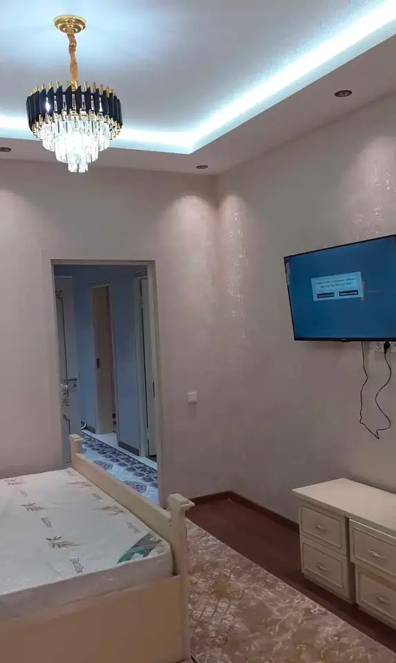 2-комн. квартира, 14 этаж, 81 м², Шохмансур