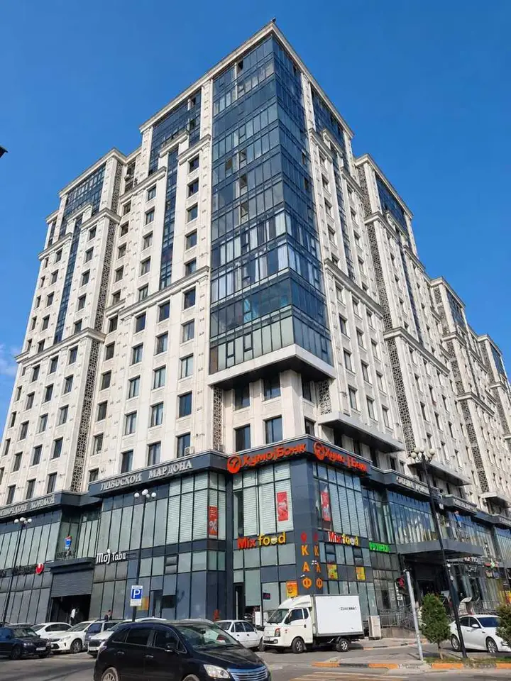 3-комн. квартира, 3 этаж, 82 м², Шохмансур