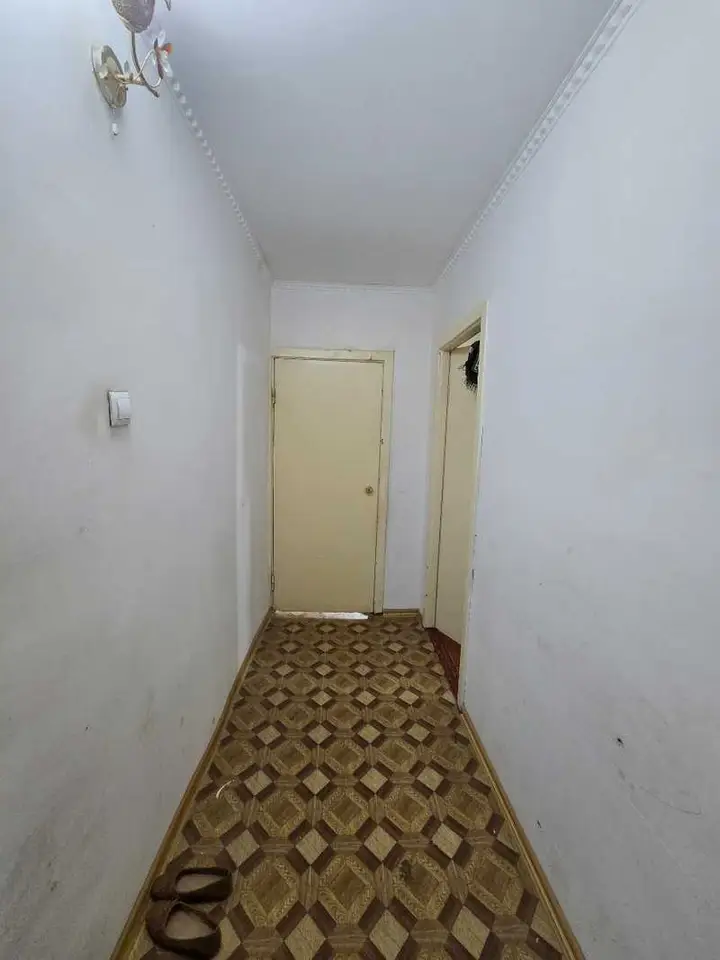 2-комн. квартира, 2 этаж, 54 м², Фирдавси