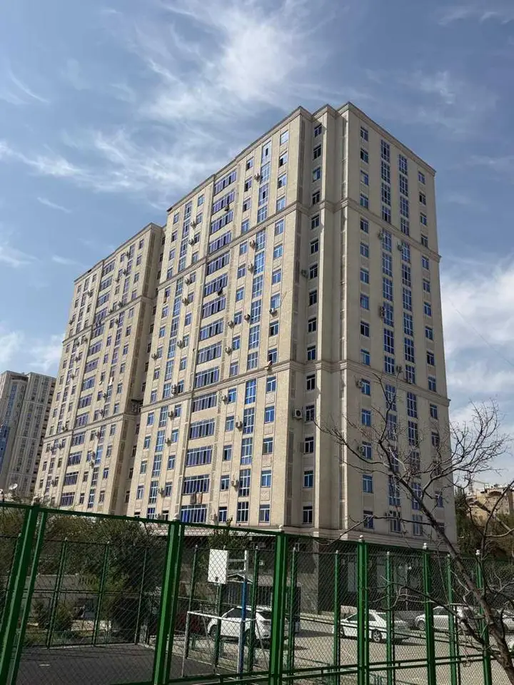 2-комн. квартира, 13 этаж, 56 м², Фирдавси