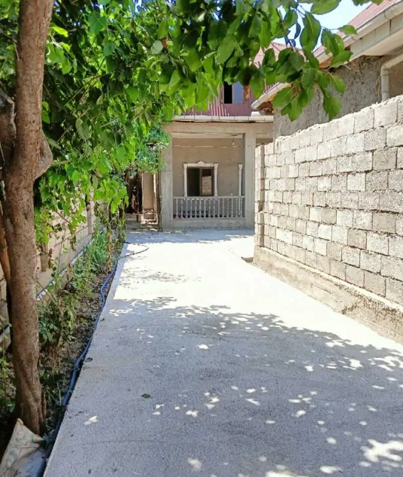 House, 6 rooms, Sino