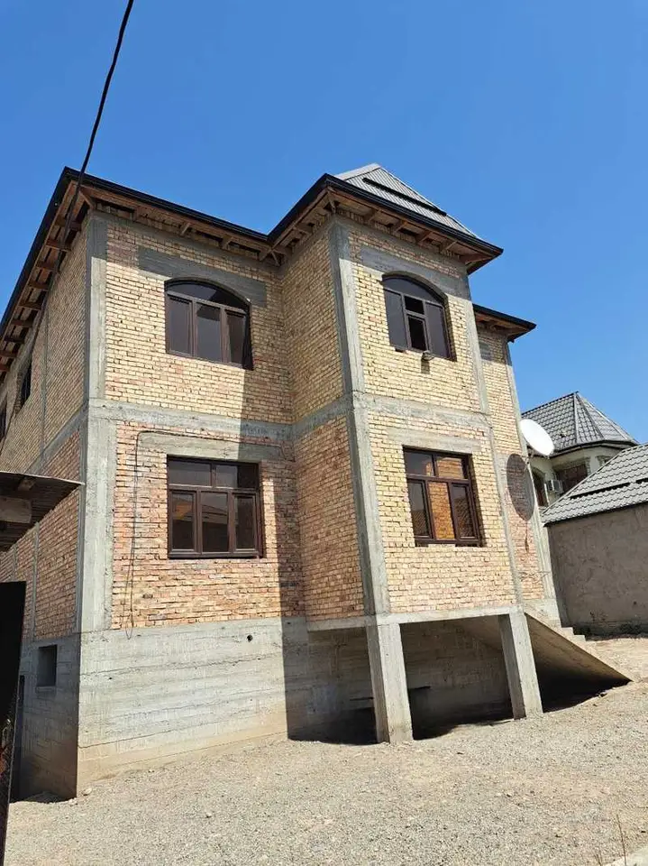 6-комн. квартира, 2 этаж, 287 м², Душанбе