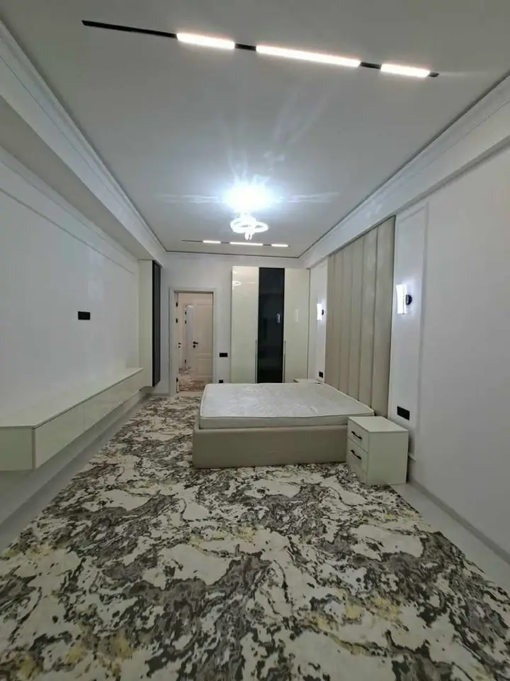 2-комн. квартира, 11 этаж, 84 м², Исмоили Сомони
