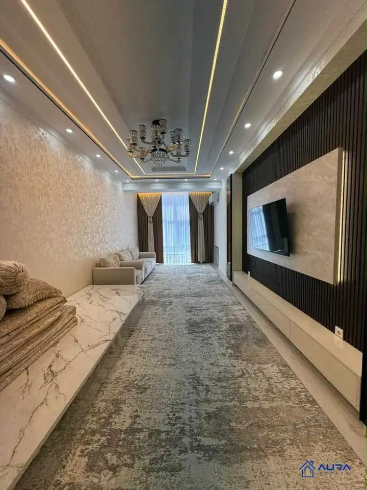 3-комн. квартира, 12 этаж, 98 м², 102 мкр
