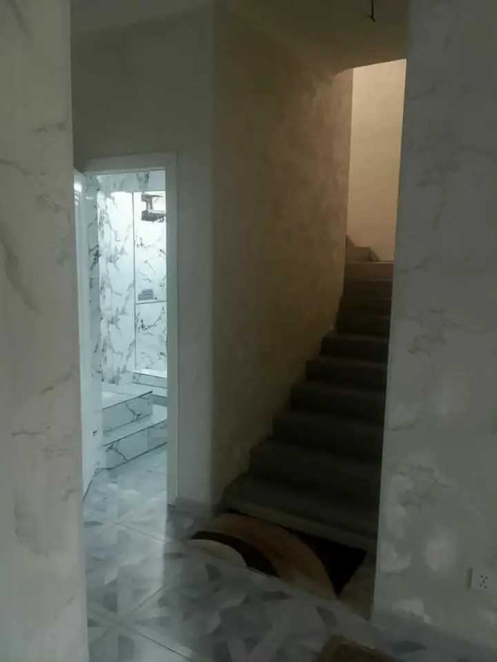 Дом, 6 комн., 250 м², 104 мкр