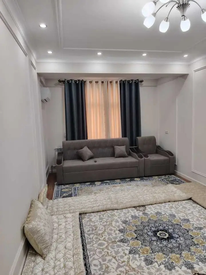 2-комн. квартира, 8 этаж, 60 м², Дом печати