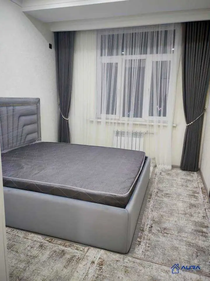 2-комн. квартира, 16 этаж, 65 м², Фирдавси
