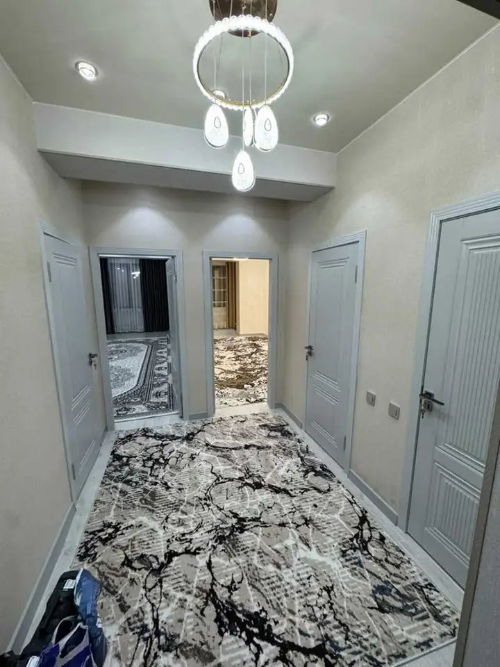2-комн. квартира, 2 этаж, 69 м², Сино