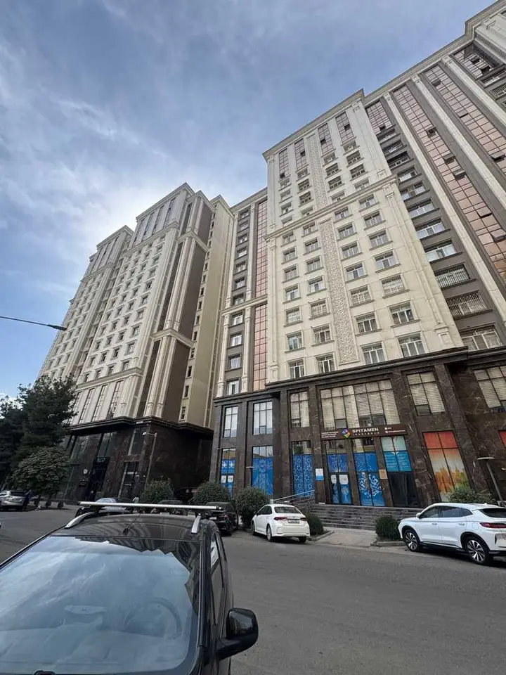2-комн. квартира, 11 этаж, 85 м², Исмоили Сомони