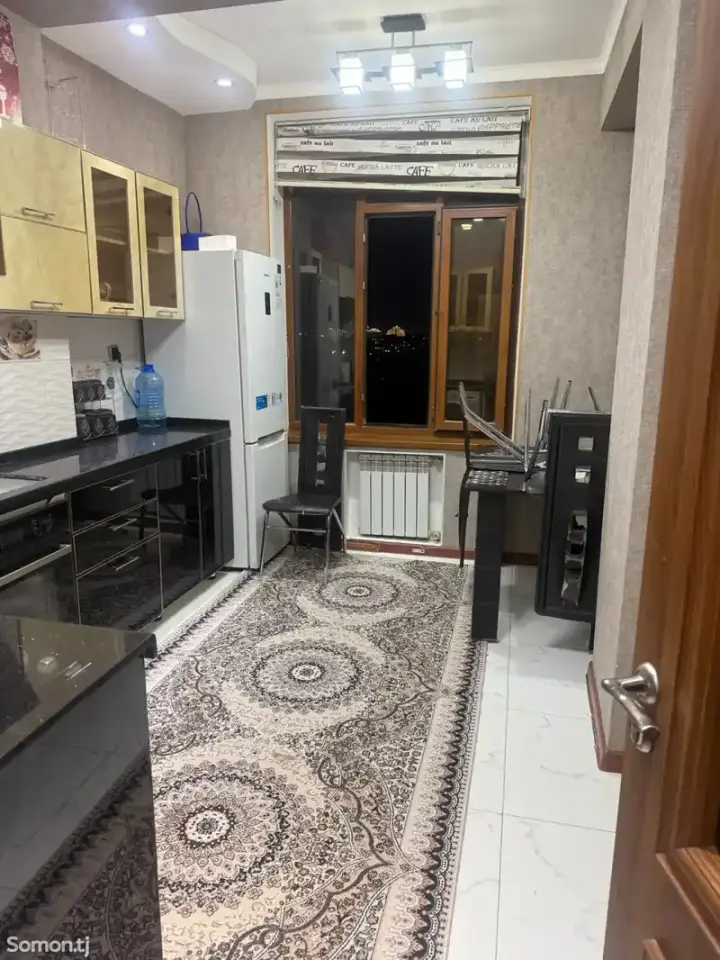 3-room apartment, floor 8, 78 m², 82nd microdistrict