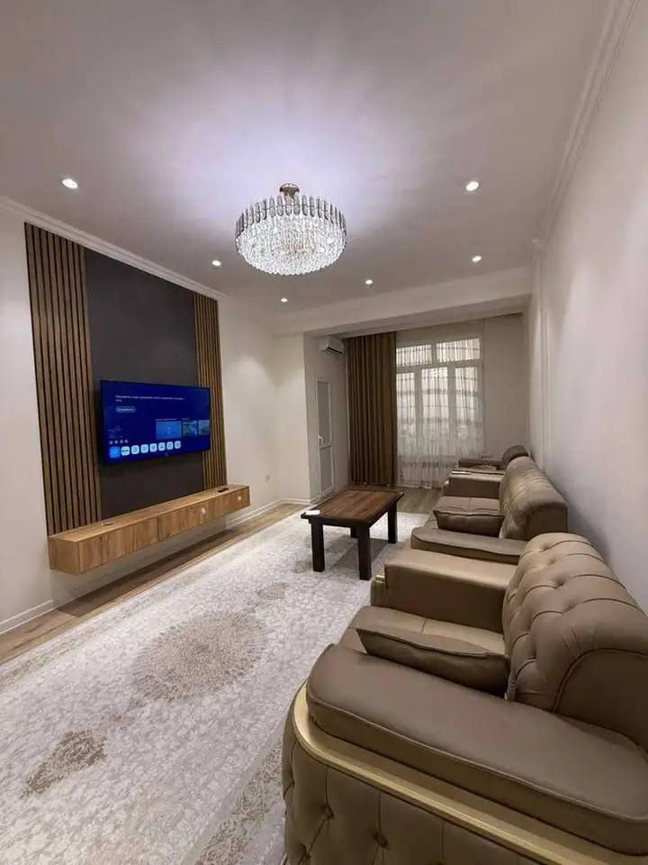 2-комн. квартира, 14 этаж, 70 м², 82 мкр
