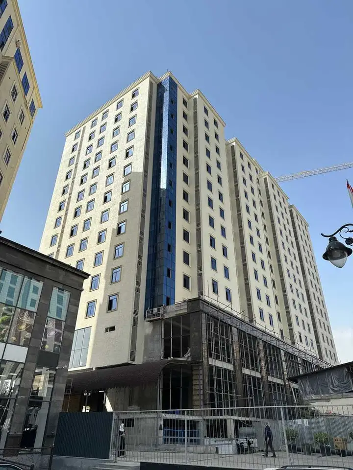 3-комн. квартира, 4 этаж, 116 м², 112 мкр
