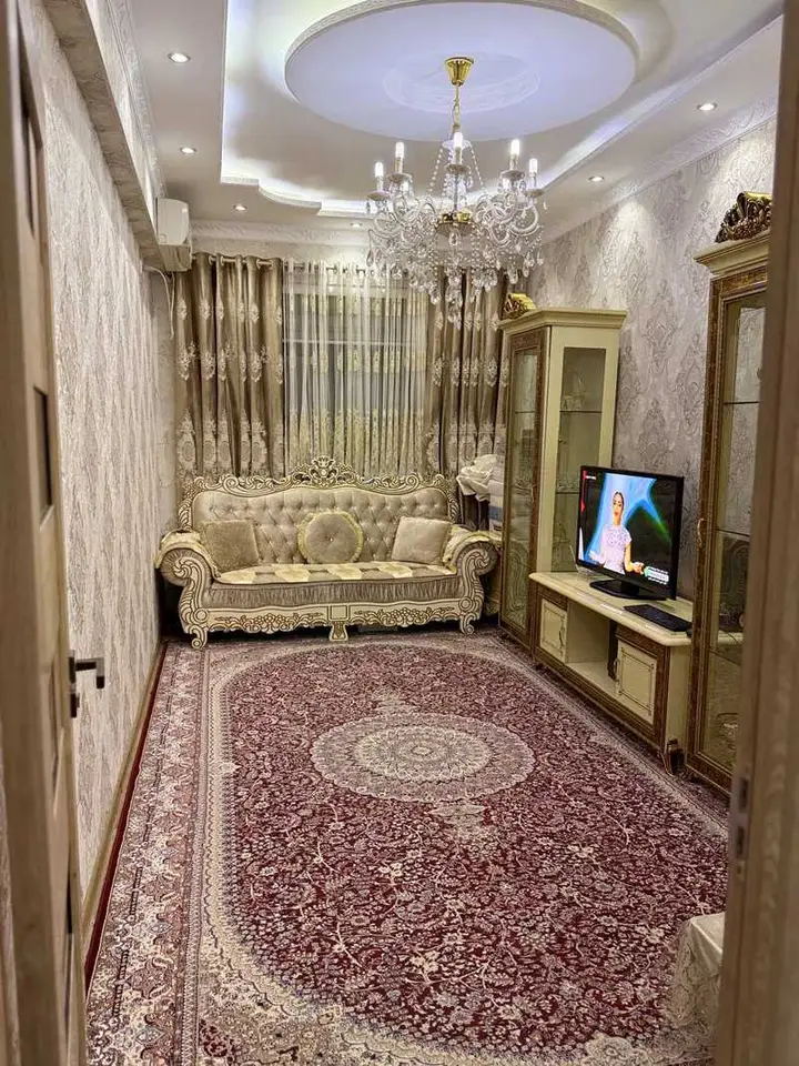 2-комн. квартира, 3 этаж, 50 м², Фирдавси