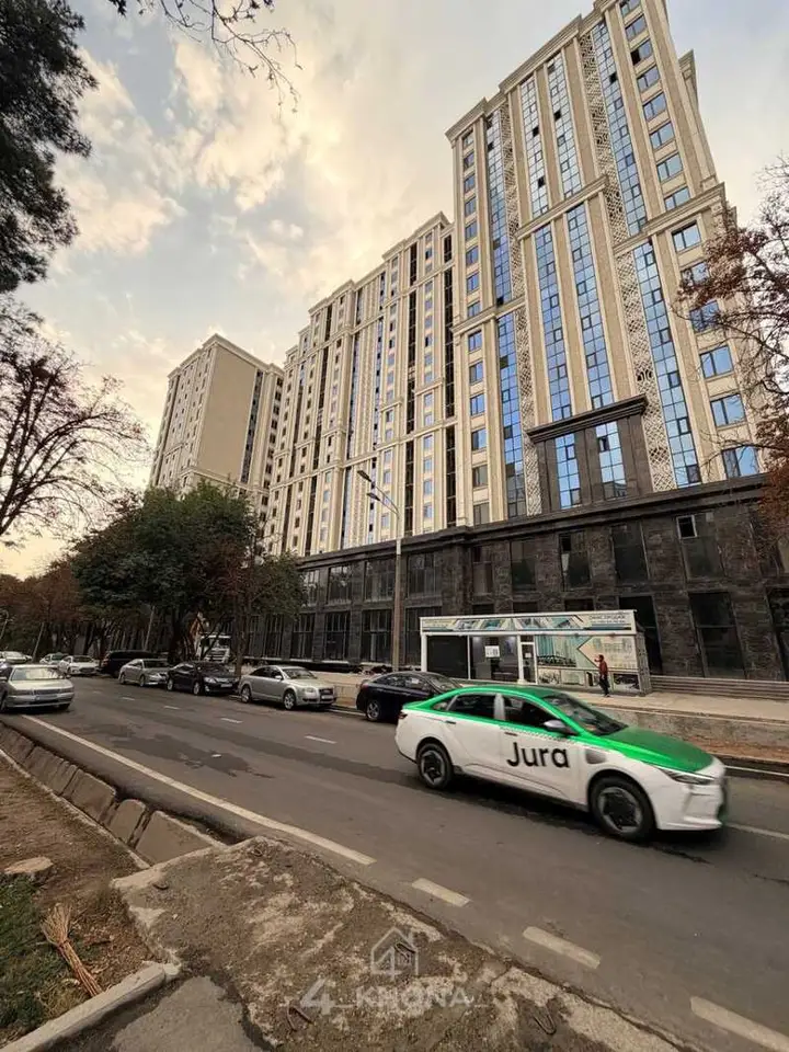 Коммерческая, 1 000 м², Университет (ТНУ)