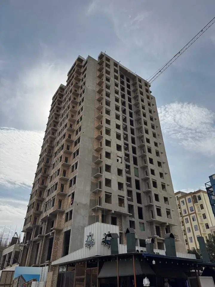 Хонаи 2-ҳуҷрагӣ, ошёнаи 15, 82 м², Вокзали роҳи оҳан