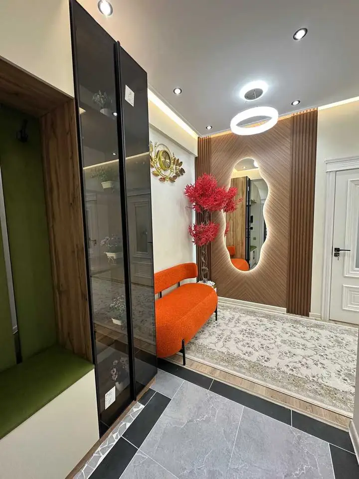 3-комн. квартира, 6 этаж, 106 м², 33 мкр