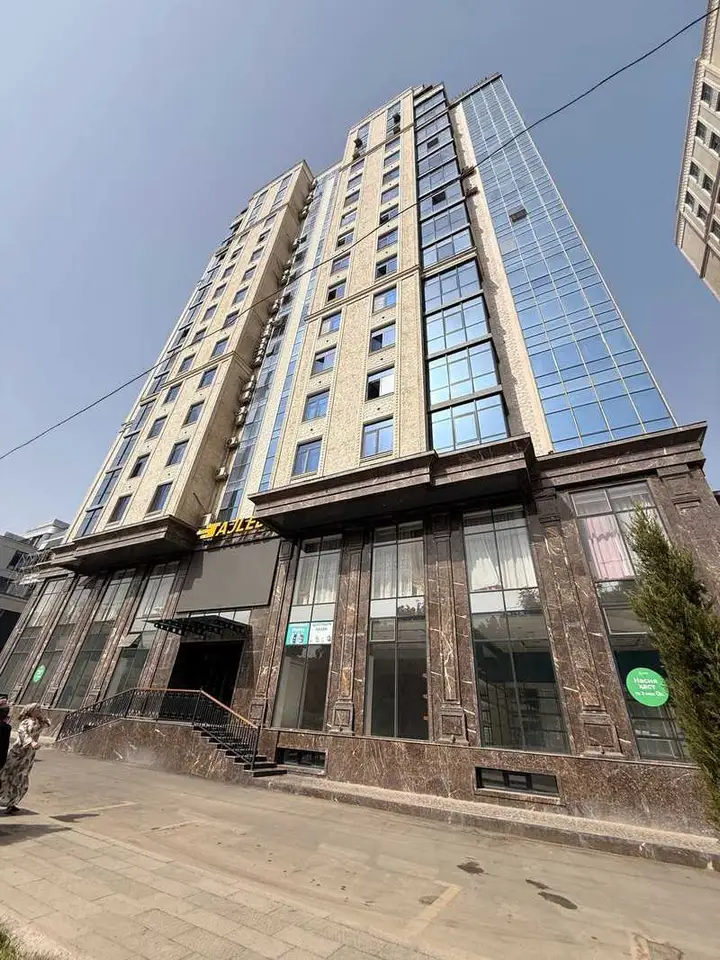 3-комн. квартира, 8 этаж, 114 м², Шохмансур