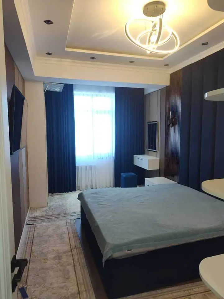 2-комн. квартира, 10 этаж, 63 м², Шохмансур